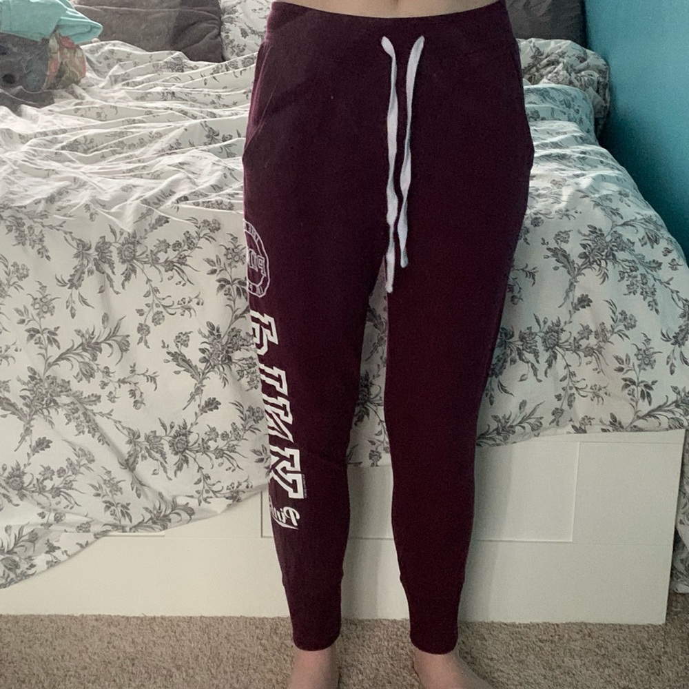VsPink Joggers